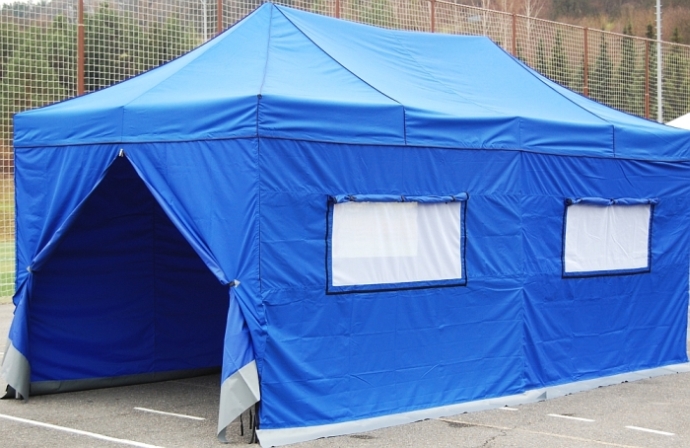 Pronájem párty stanů 3x6m